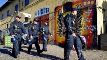 22813610-20140918-123605-A-THIS (1)